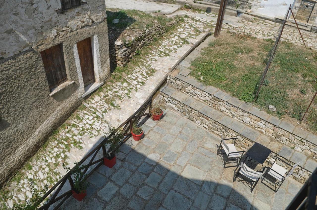 Alatinos Otel Pinakátai Dış mekan fotoğraf