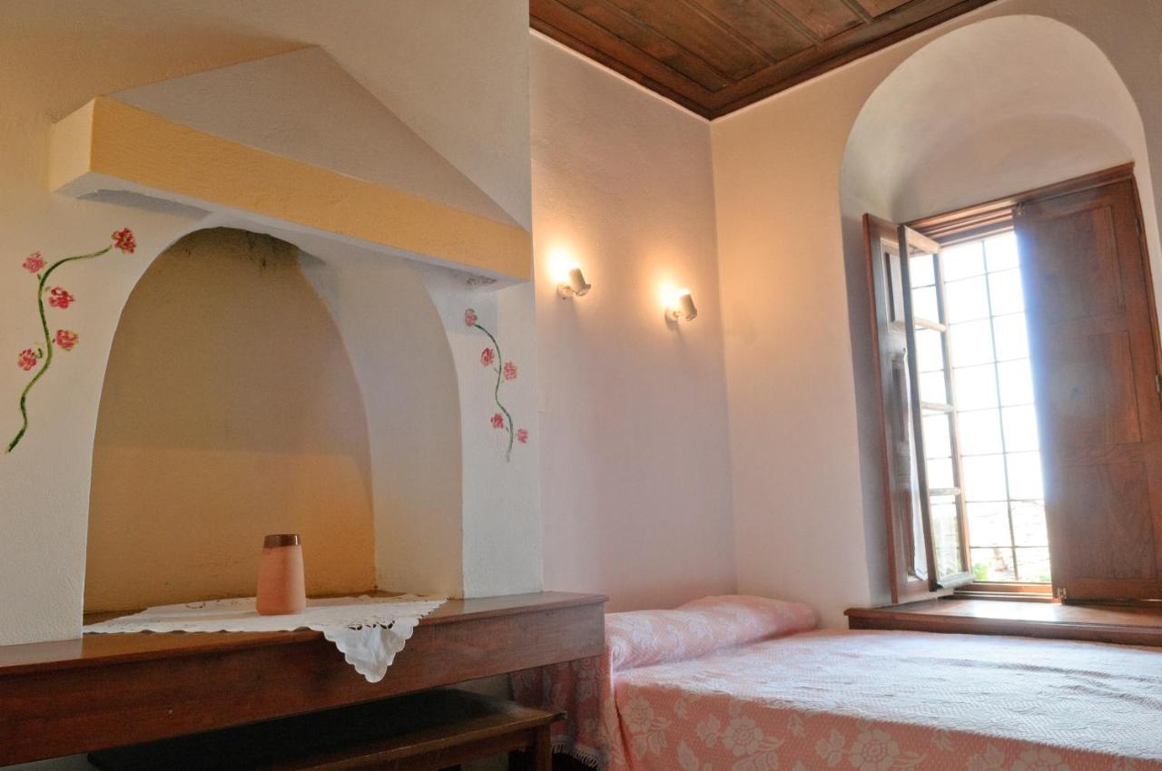 Alatinos Otel Pinakátai Dış mekan fotoğraf