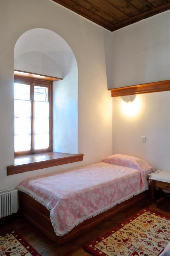 Alatinos Otel Pinakátai Dış mekan fotoğraf