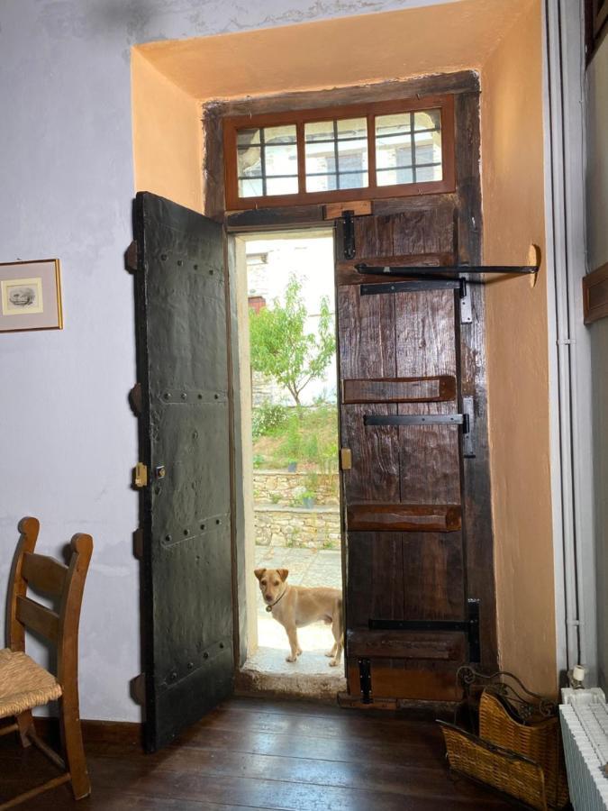 Alatinos Otel Pinakátai Dış mekan fotoğraf