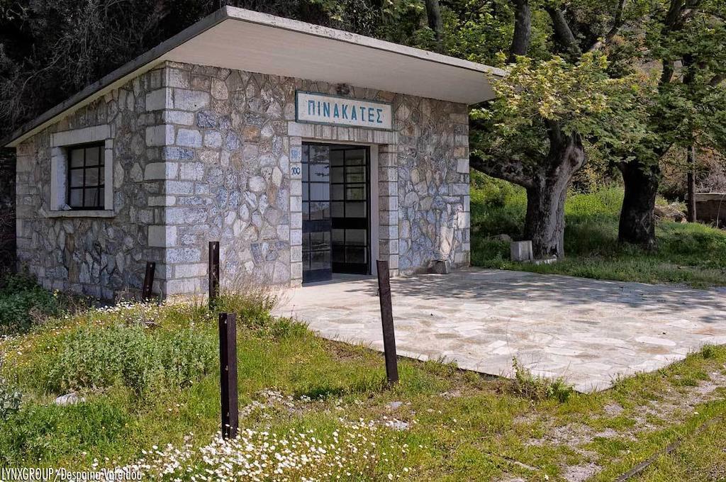 Alatinos Otel Pinakátai Dış mekan fotoğraf